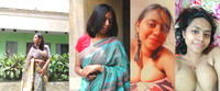 Desi Girl Shows and Fingering